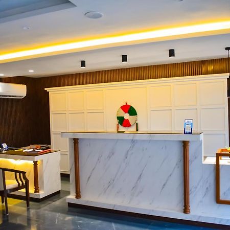 The Shah Imperial Hotel Gwalior Bagian luar foto