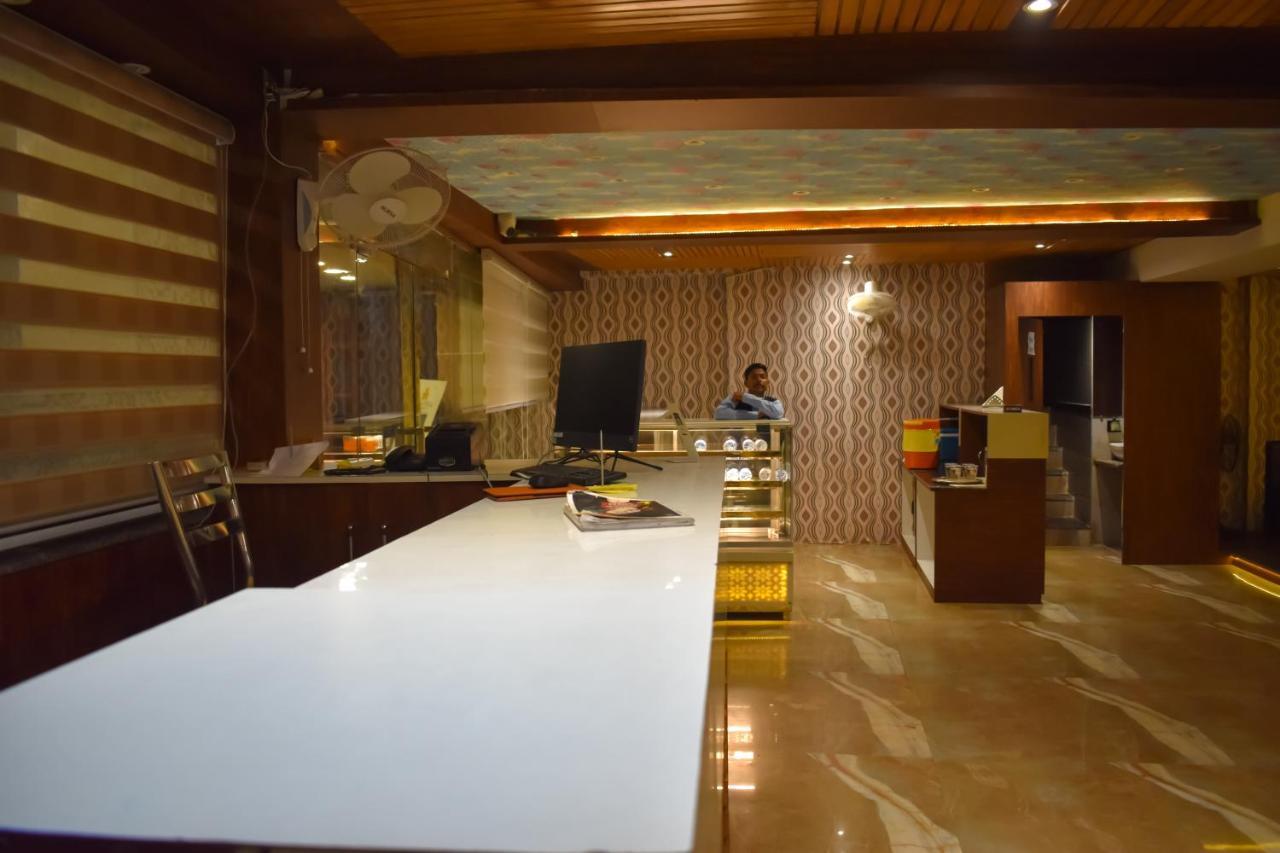 The Shah Imperial Hotel Gwalior Bagian luar foto